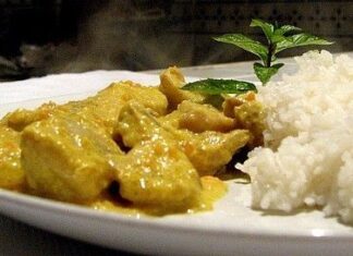 Pollo al Curry
