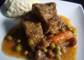 Ternera estofada (8 personas) Ternera estofada