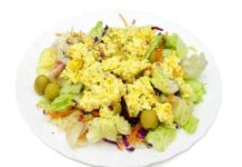 Ensalada de huevo con mayonesa