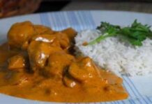 Strogonoff de pavo con arroz