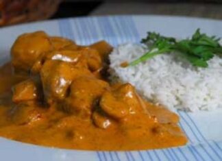 Strogonoff de pavo con arroz