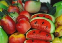 Mazapán con forma de frutas