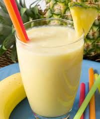 Zumo de Piña con Lima ¡Fresquísimo! Zumo de Piña con Lima