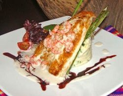 Lenguado con salsa de camarones