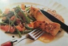 Pechuga de pollo con porotos verdes