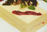 Borracho de frambuesa y mousse de vainilla