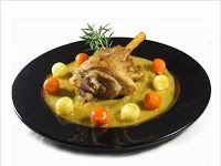 Cordero en salsa de verduras