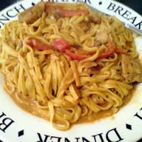 Fetuccini con Salsa de Pimienta de Cayena