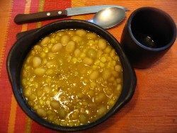 Porotos granados