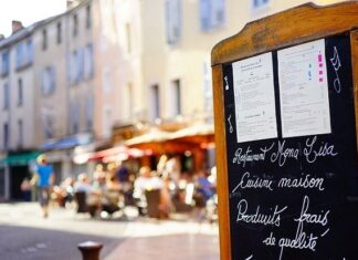 Consejos para Elegir Restaurante en Vacaciones Consejos para Elegir Restaurante en Vacaciones