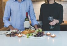 Seis Beneficios de Cocinar en Pareja Seis Beneficios de Cocinar en Pareja