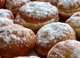 4 Postres Deliciosos para Preparar en Casa 4 Postres Deliciosos para Preparar en Casa