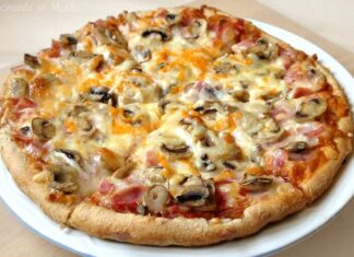 PIZZA DE LACÓN Y CHAMPIÑONES, cómo prepararla