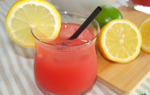 BEBIDAS REFRESCANTES: limonada de sandía y limón