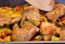 La mejor receta para hacer pollo al horno con patatas pollo-horno-patatas